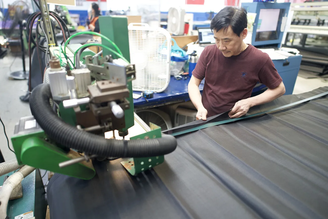 Heat-sealing during tarp manufacturing